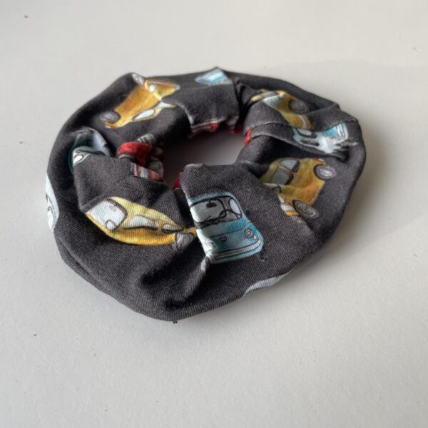 Scrunchie autootjes